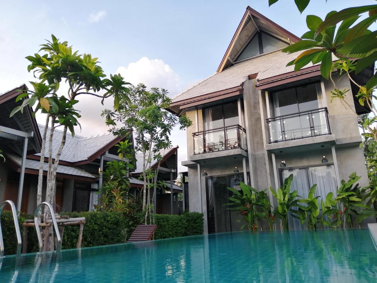 Jr Place Klong Muang Beach Bagian luar foto