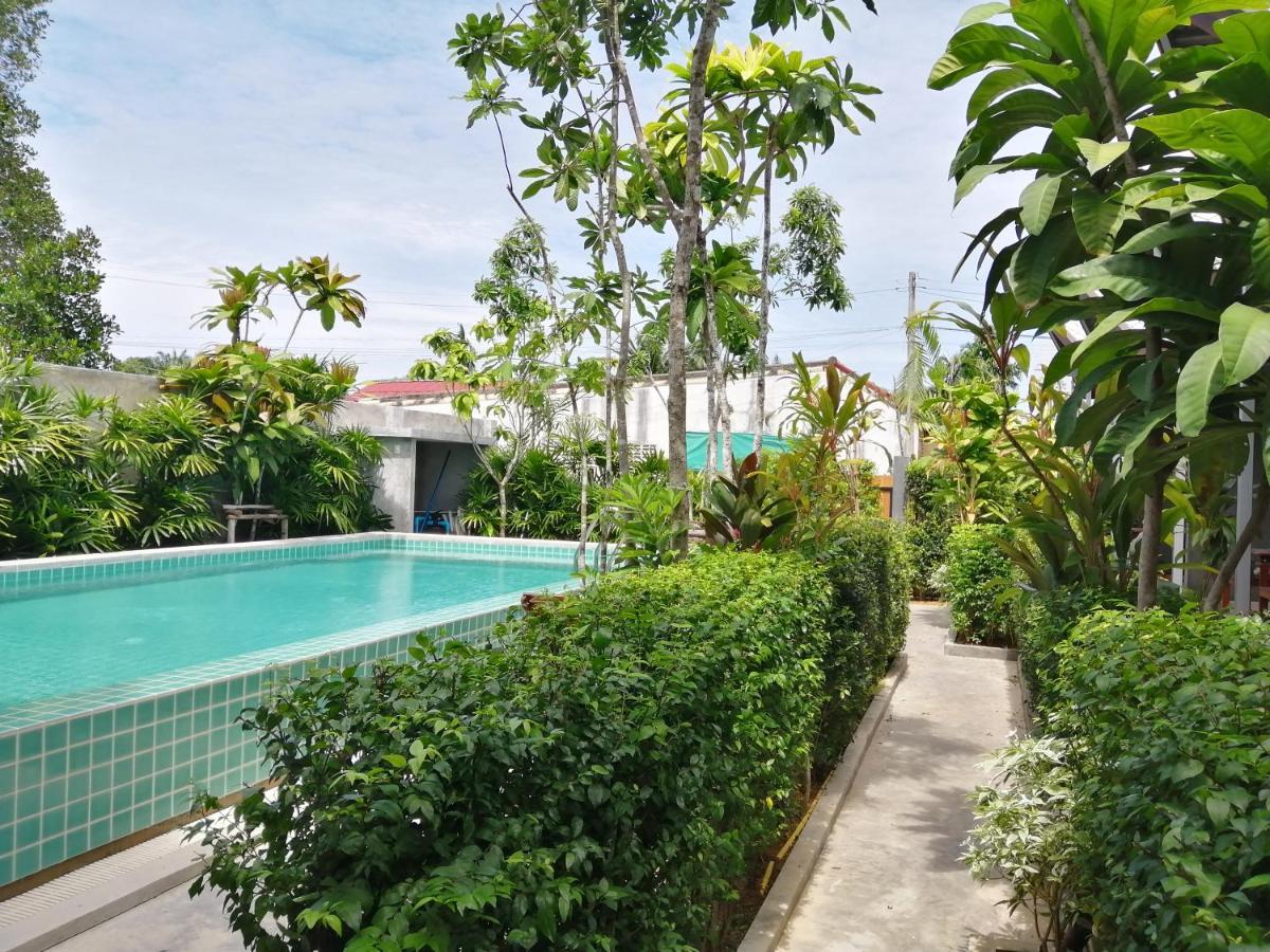 Jr Place Klong Muang Beach Bagian luar foto