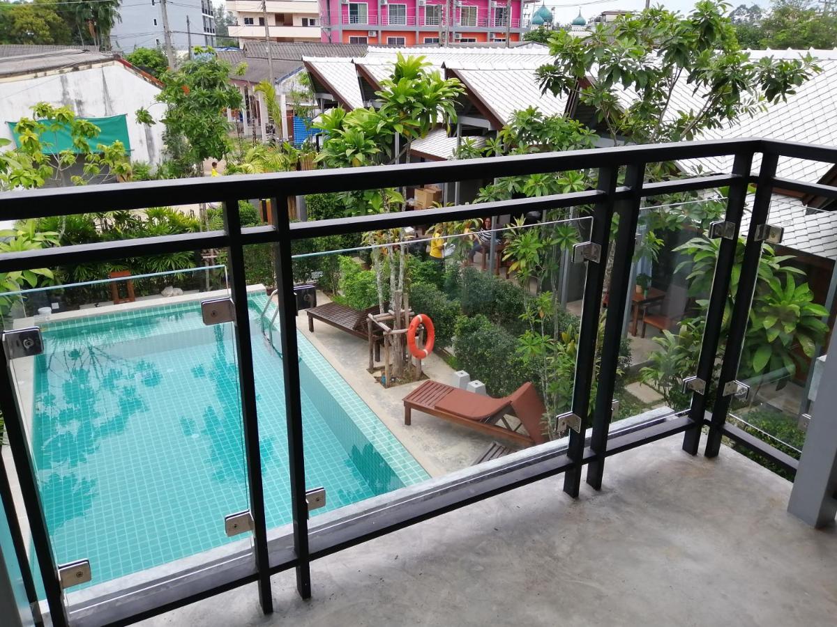 Jr Place Klong Muang Beach Bagian luar foto
