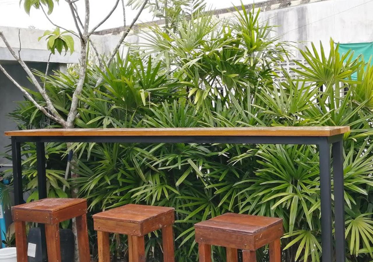 Jr Place Klong Muang Beach Bagian luar foto
