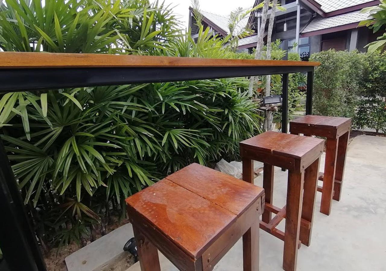 Jr Place Klong Muang Beach Bagian luar foto