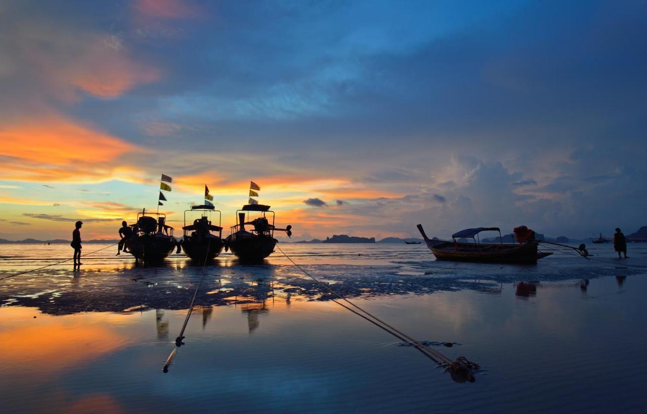 Jr Place Klong Muang Beach Bagian luar foto