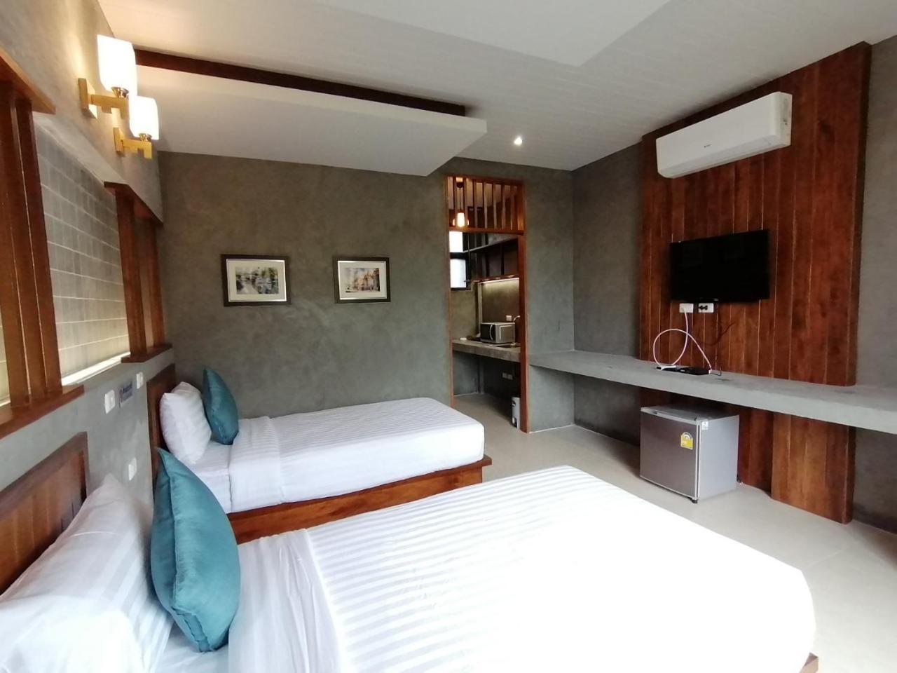 Jr Place Klong Muang Beach Bagian luar foto